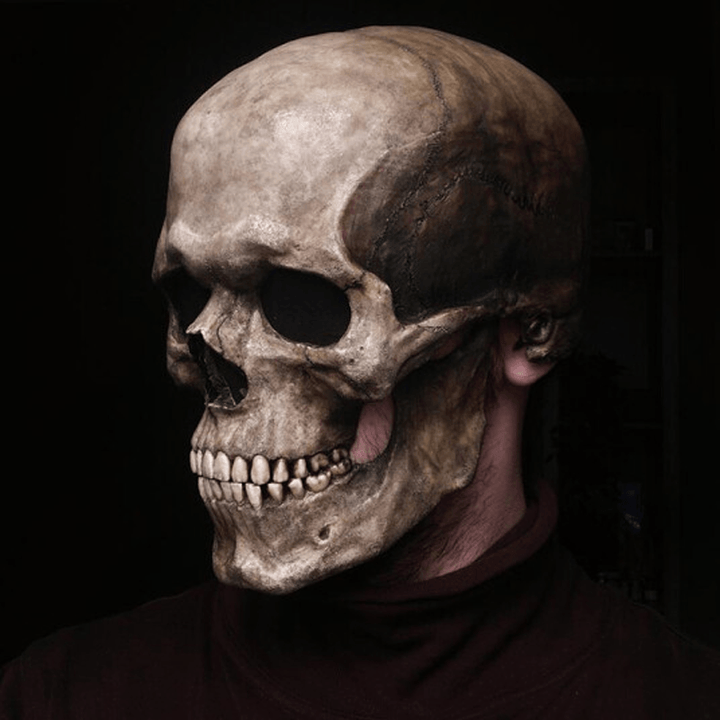 Realistisk unisex hjelm til Halloween, detaljeret design, lavet af kvalitetsmaterialer