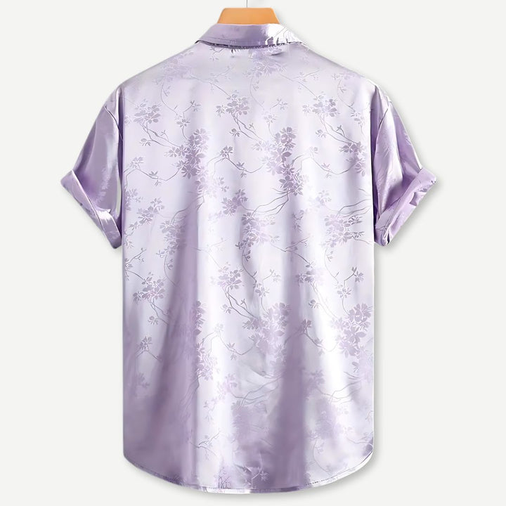 Blomstret skjorte, frontbillede, kvinders casual skjorte, blød og åndbar, alsidigt og stilfuldt design.