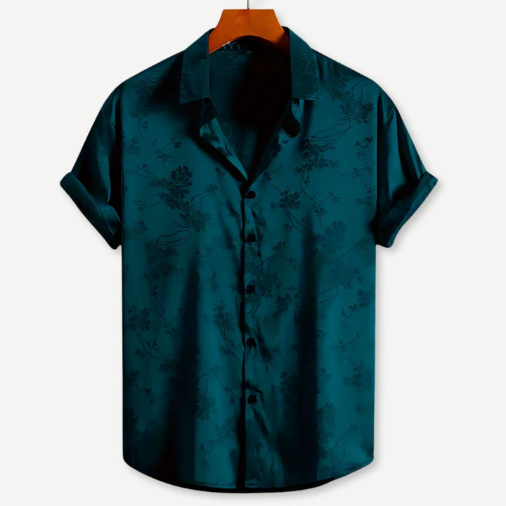 Blomstret skjorte, frontbillede, kvinders casual skjorte, blød og åndbar, alsidigt og stilfuldt design.