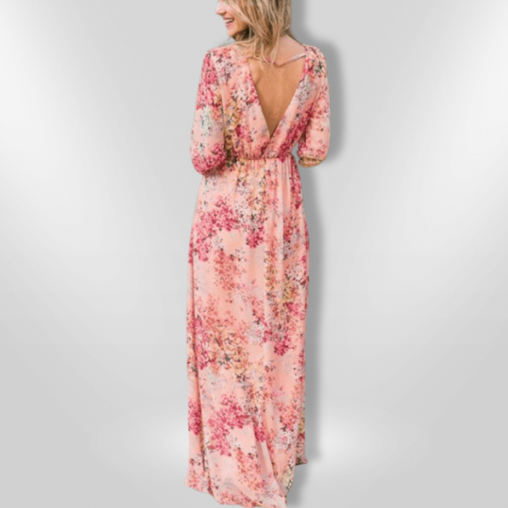 Elegant damekjole med blomsterprint, let stof, dyb V-hals, flæser på ærmerne, boheme stil.