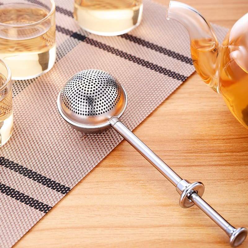 Ruostumaton teräksinen teesiivilä hopea, elegantti design, tiheät suodatinreiät, ergonominen kahva, kotikäyttöön