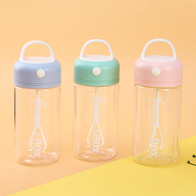 Sähköinen sekoituspullo, tyylikäs muotoilu, BPA-vapaa, vuotamaton, 450 ml kapasiteetti, ergonominen, kannettava gadget.