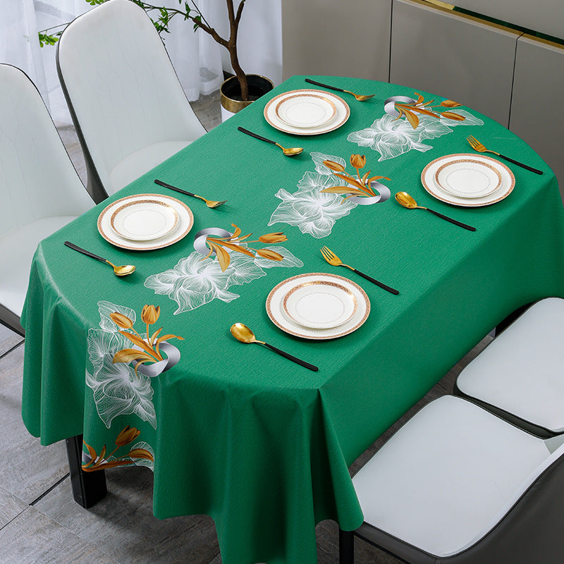 Soikea ylellinen pvc pöytäliina, elegantti muotoilu, saatavilla eri väreissä, suojaa pöytää tahroilta ja roiskeilta.