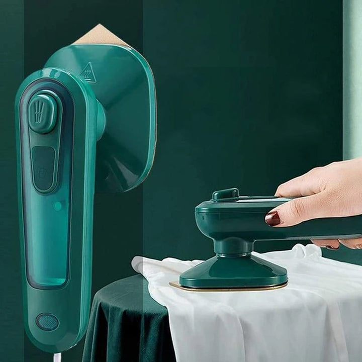 Kraftfuldt, let minidampstrygejern, smukt design, fjerner rynker ubesværet, innovativ elektronisk pumpe.