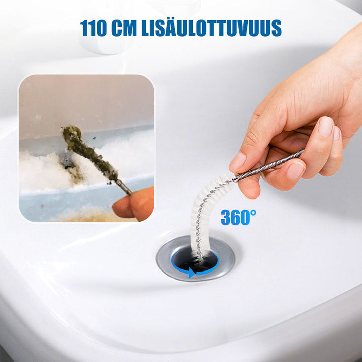 Tyhjä jääkaappi ja puhdistusvälineet kodinhoitoon, valkoinen ja tilava, puhdistussarja vieressä helpottaa perusteellista siivousta.