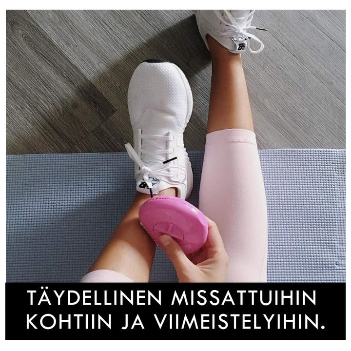 Elegant dame 3-i-1 bærbar epilator med bruser, skum og barbermaskine i kompakt design.