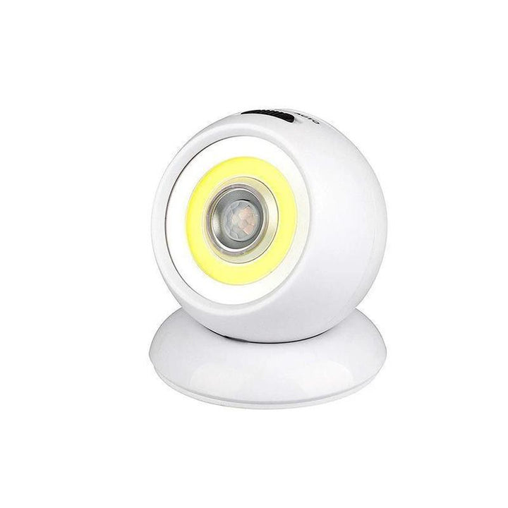 Genopladelig LED-sensorlampe til hjemmet, justerbart 360° hoved, hvidt design, praktisk vægmontering.