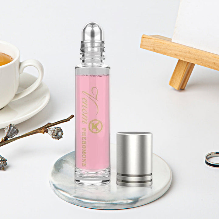 Unisex feromon parfume, elegant glasflaske, moderne design, beriget med feromoner, fremhæver naturlig tiltrækningskraft.