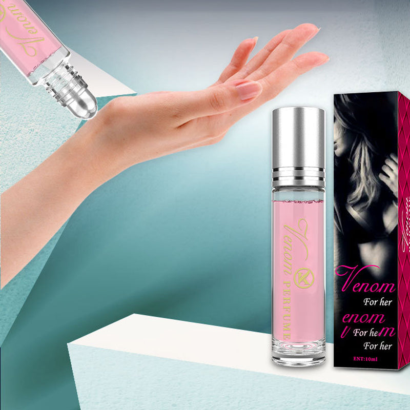 Unisex feromon parfume, elegant glasflaske, moderne design, beriget med feromoner, fremhæver naturlig tiltrækningskraft.