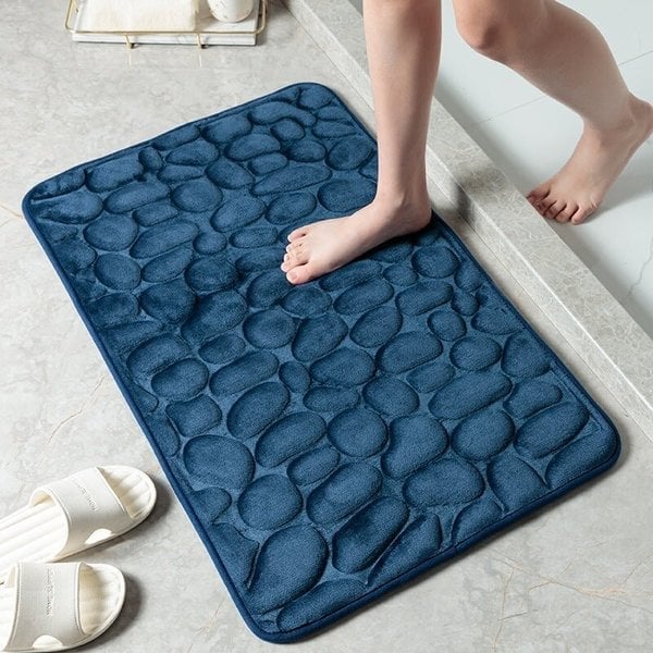 Unisex korallifrotee kylpyhuonematto, pehmeä ja pörröinen, liukastumisenestolla; kivimäinen kuvio ja nopea imukyky.