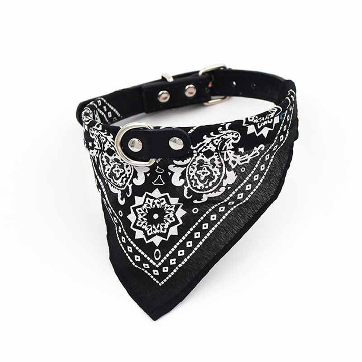Unisex justerbar bandana-halskæde til kæledyr, flerfarvet, med elegant mønster og behageligt materiale.