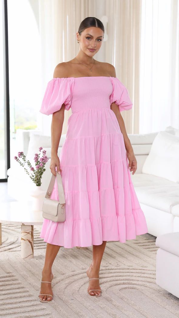 Damekjole off-shoulder midi med flæser, lyserød, feminin pasform, perfekt til fester eller aftener, fremhæver linjer