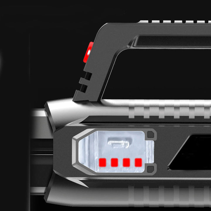 Vandtæt USB genopladelig LED lommelygte, sort ABS-skal, kraftig lyskegle, ergonomisk design.