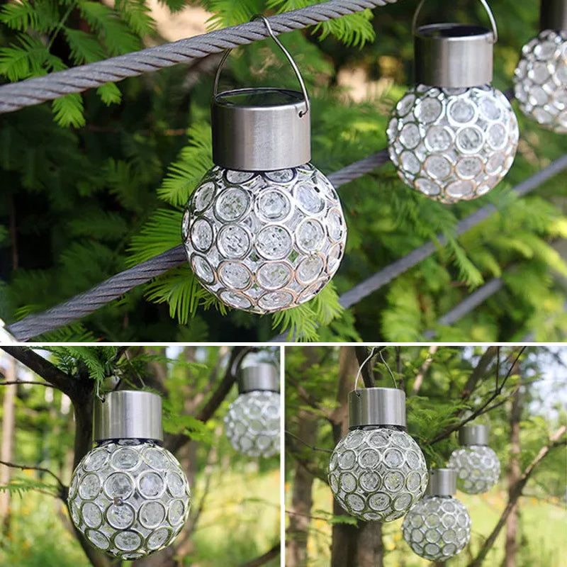Vandafvisende, solcelledrevet udendørslampe; elegant design, hult lys, flerfarvet LED-lys til haven.