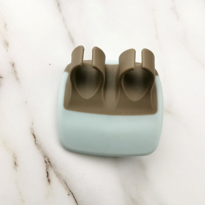Grøn tommer-skræller til frugt og grønt, ergonomisk design, lyse farver, klinge i rustfrit stål
