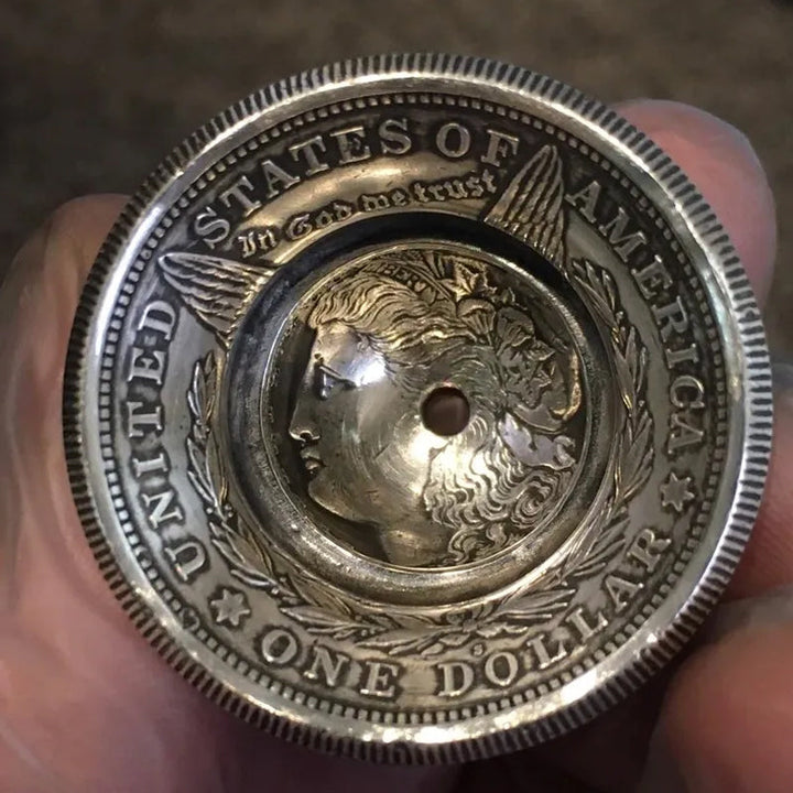 Vintage hopeadollari urdekor, håndlavet af metal legering, detaljeret design tilføjer elegance til dit hjem.