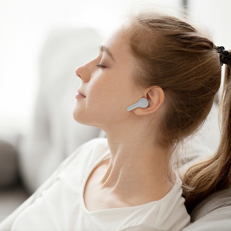 Farverige Bluetooth-høretelefoner med ENC og futuristisk gennemsigtigt etui, HiFi-stereolyd.