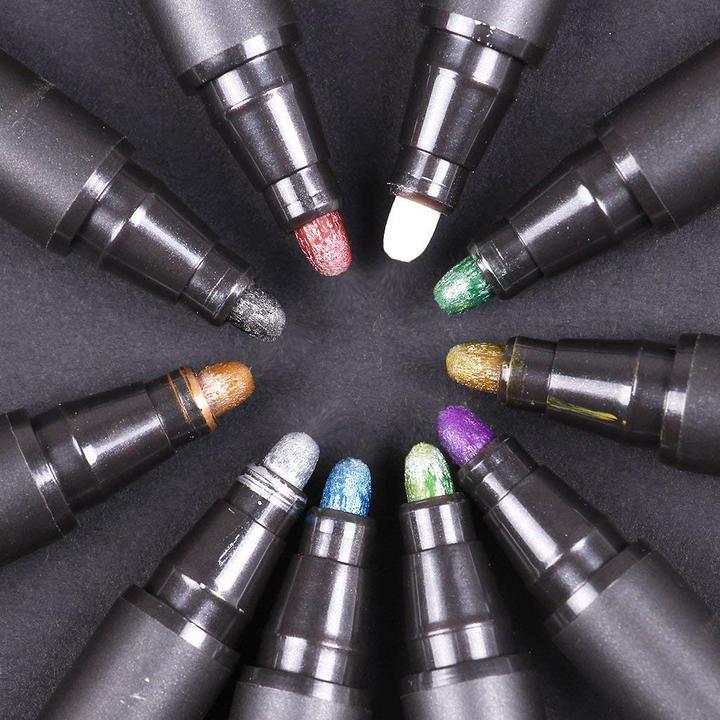 Farverige og sikre Paint Marker-penne, 10 fyldige farver med en præcis 2-3 mm spids.
