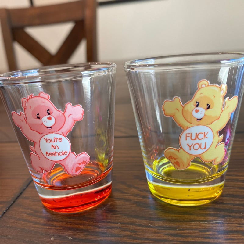 Farverigt bjørne-shotsglas, unisex glas, sjovt design, velegnet til drikkevarer, 1,6 ounce kapacitet, seks stykker.