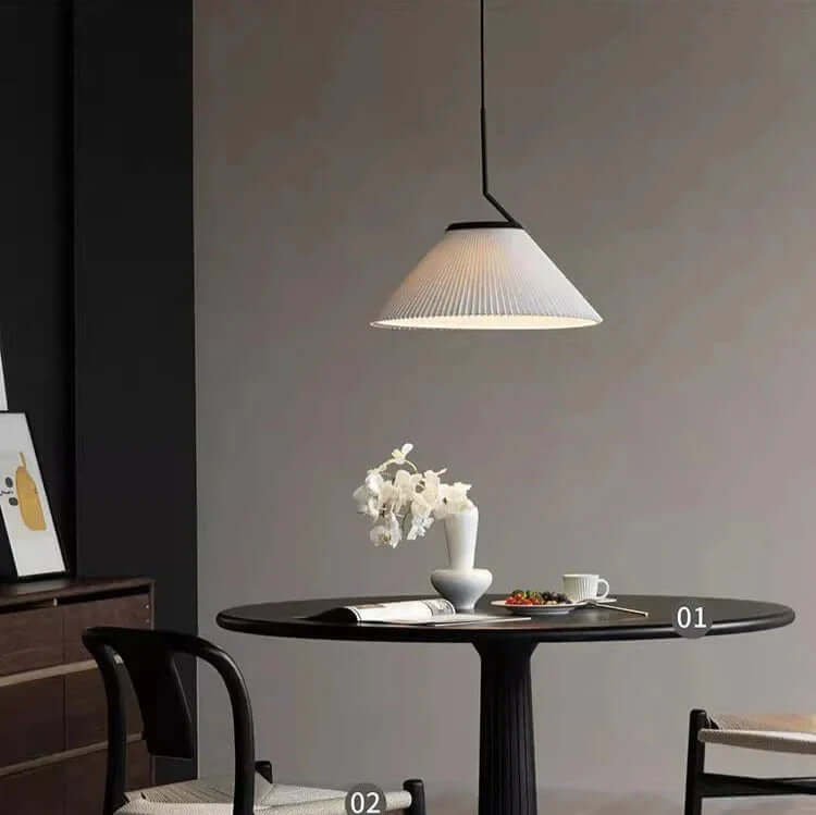 Nordisk Rynket Creme Pendel Lampe