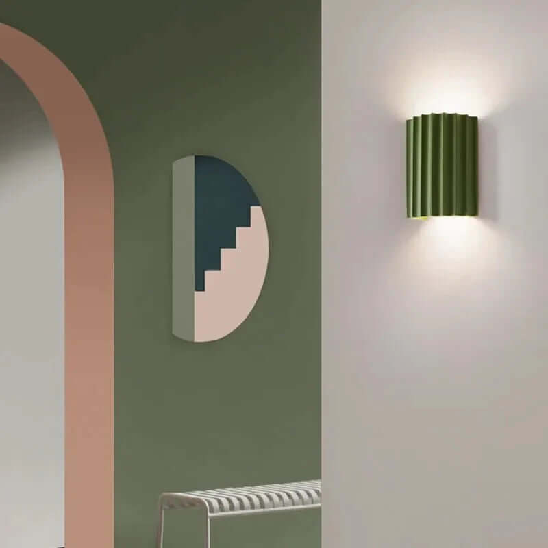 Stilfuld moderne væglampe