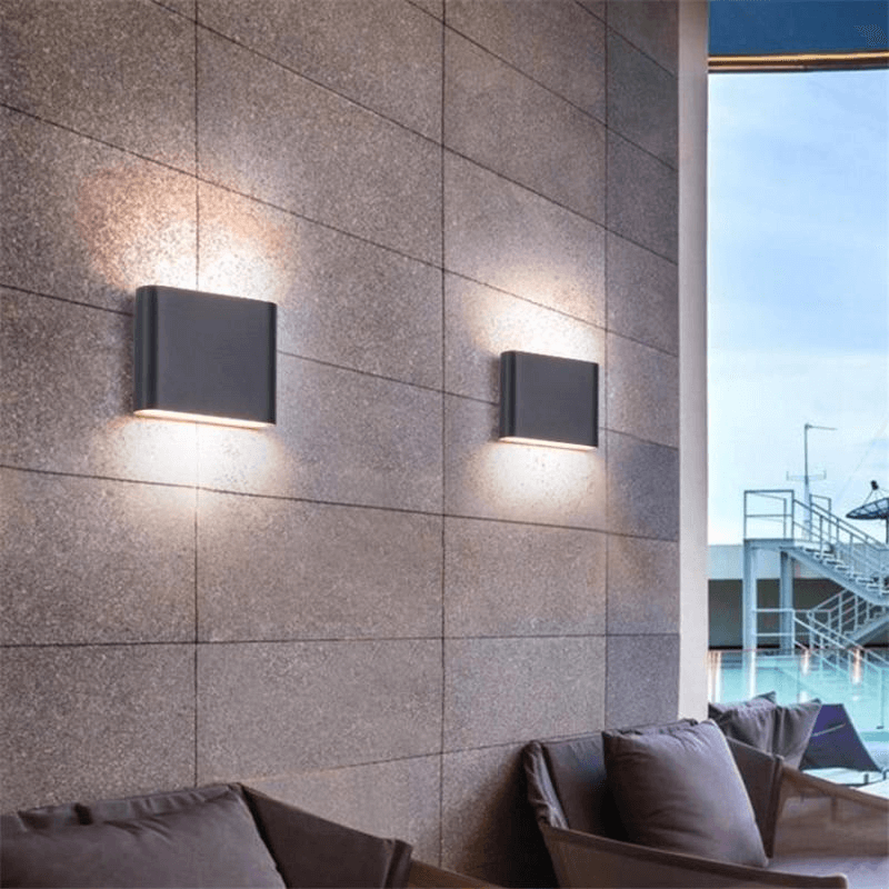 Moderni LED-ulkoseinävalaisin, vesitiivis, ylös-alas-valaistus