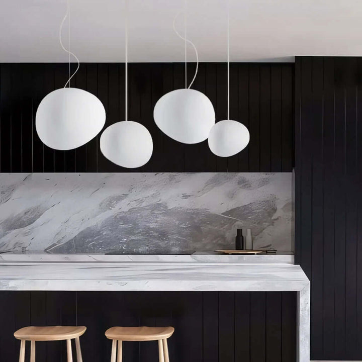 Moderne hvid pendel lampe i stenform