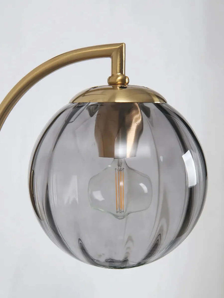 Elegant LED glasvæglampe – stilfuld indendørs belysning