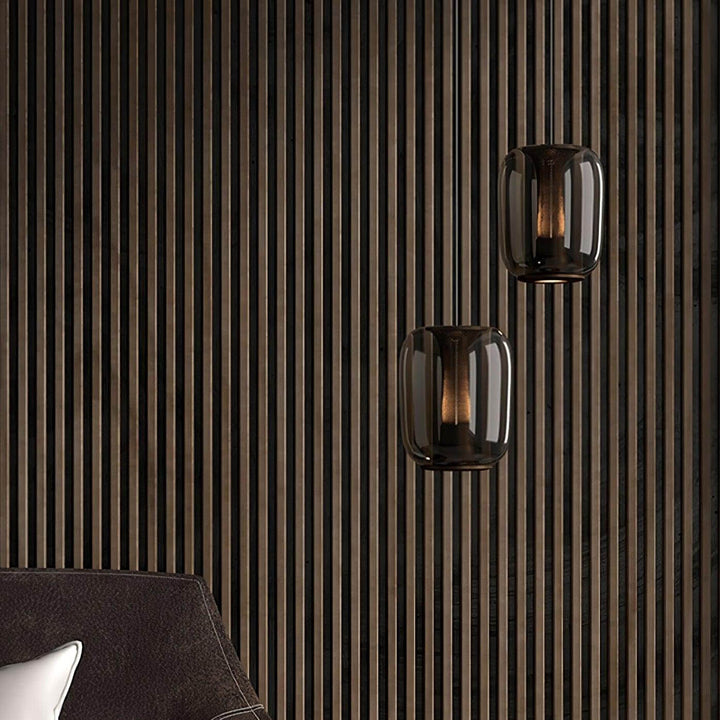 Moderne glaslampe slukket, viser dens elegante form