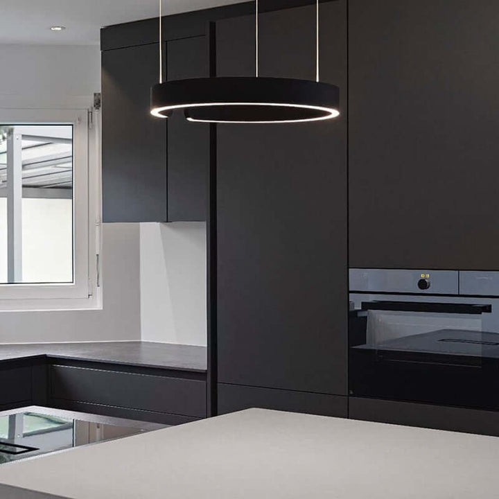 Moderne LED-cirkel loftlampe - stilfuld belysning til hjemmet