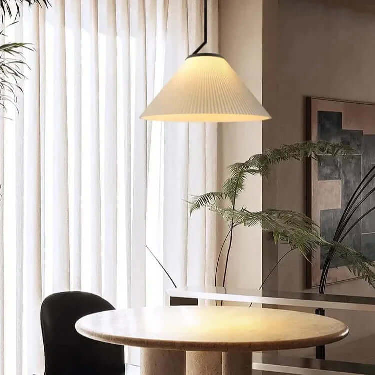 Nordisk Rynket Creme Pendel Lampe