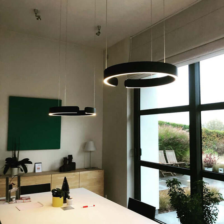 Moderne LED-cirkel loftlampe - stilfuld belysning til hjemmet