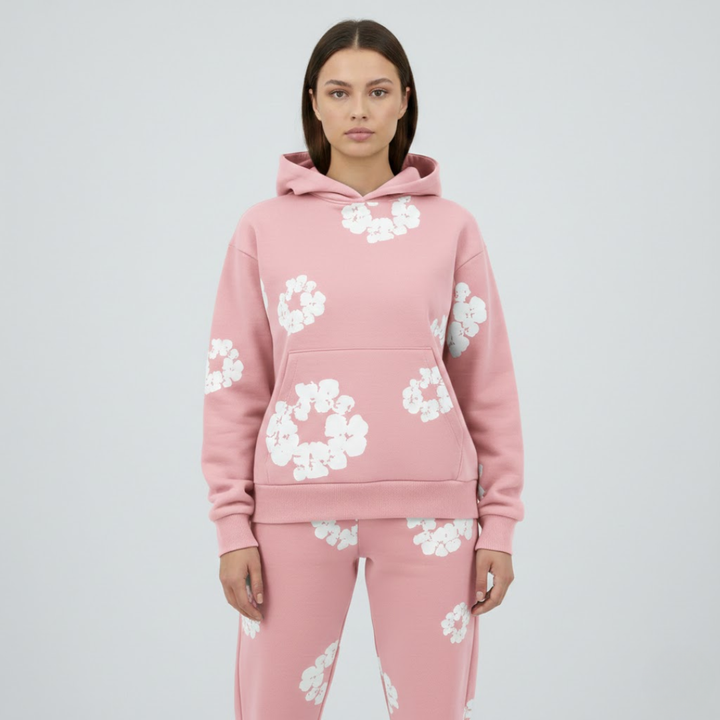 Trendy blomstret sportstøj til kvinder. Et elegant træningssæt, der kombinerer stil & funktion.