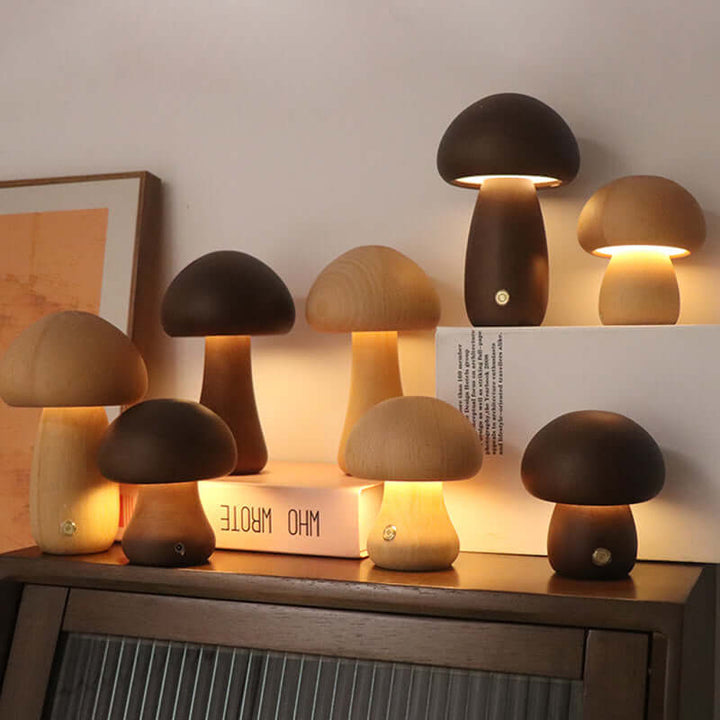 Genopladelig svaneformet bordlampe i træ