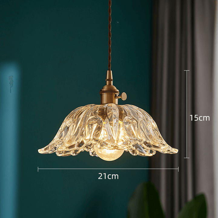 Pendellampe / Loftlampe med Metalldetaljer