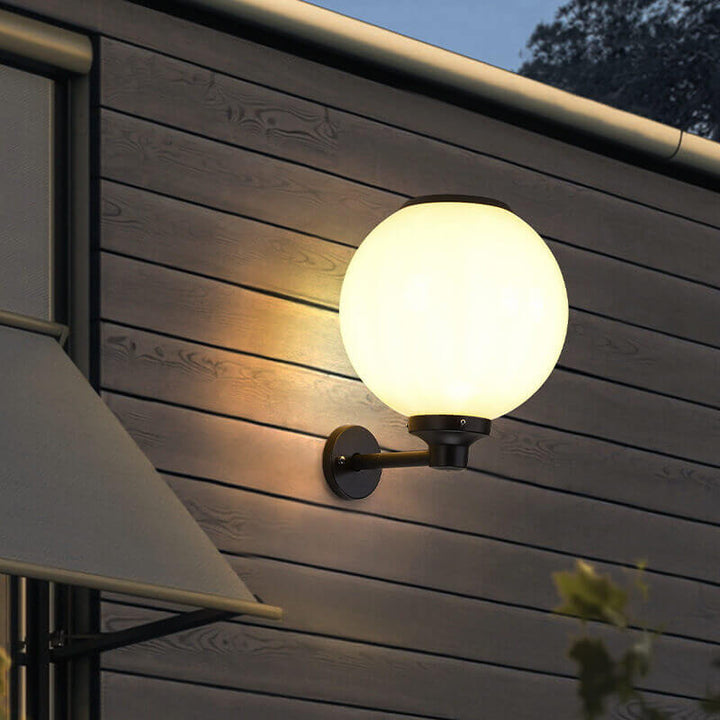 Udendørs solcellelampe – vandtæt væglampe