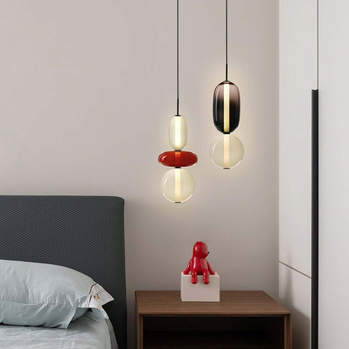 Moderne farverig glaspendellampe