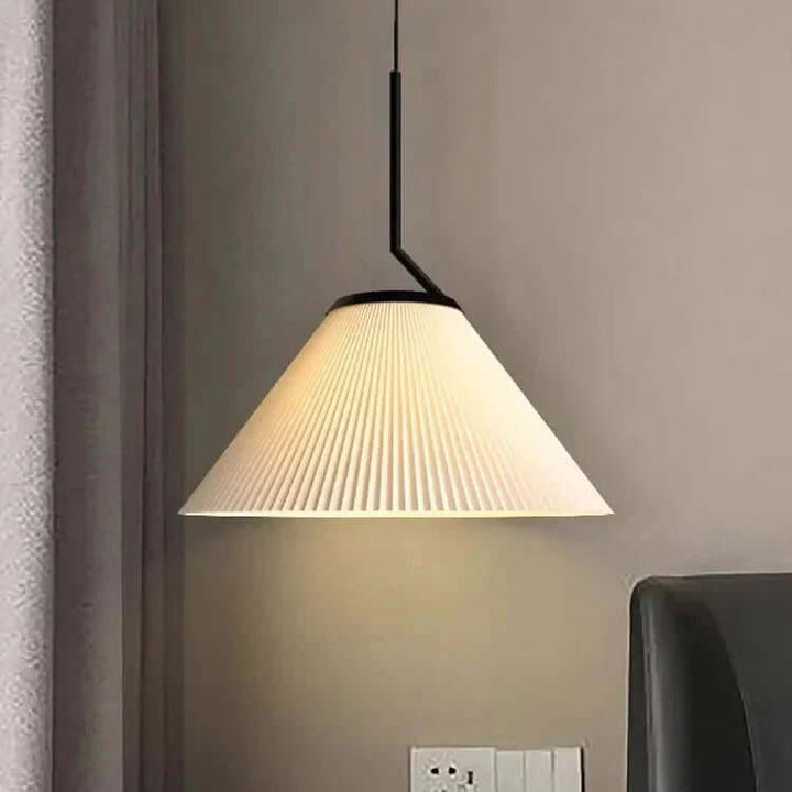 Nordisk Rynket Creme Pendel Lampe