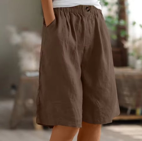 Fritidsshorts med elastisk talje og afslappet pasform, optimal til strand eller hjemmebrug.
