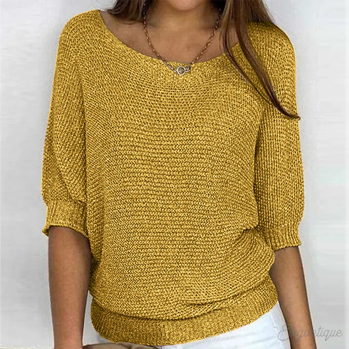 Komfortabel dame sweater i strik, perfekt til afslappede dage. Et must-have hverdagstøj.