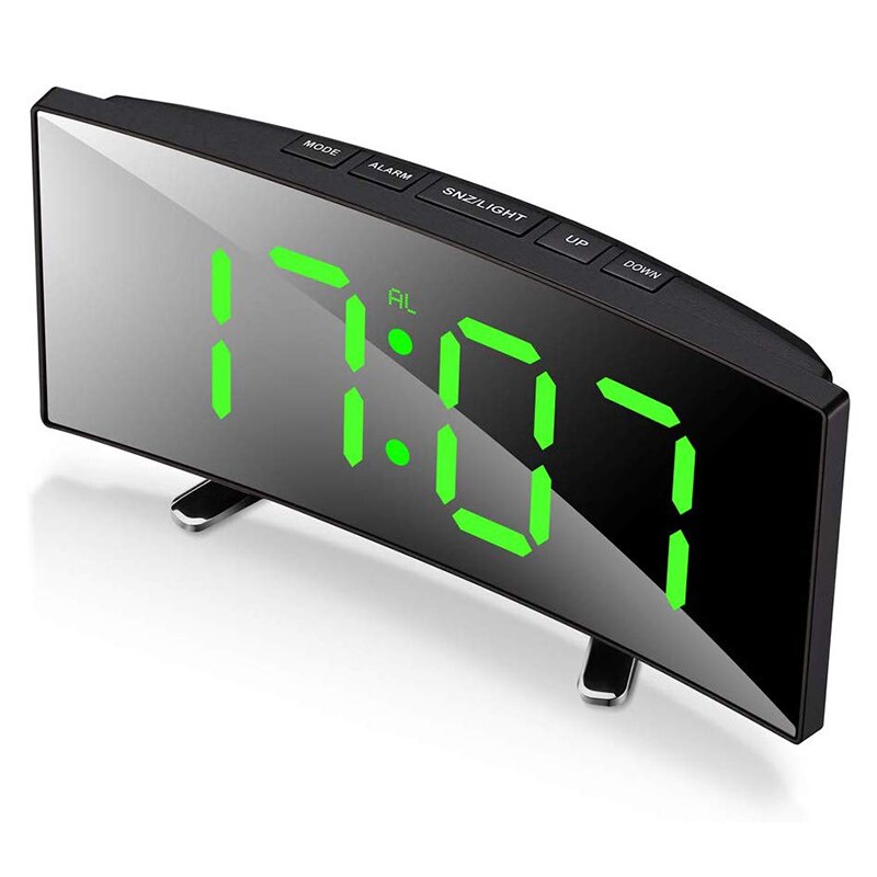 Digitalt vækkeur med buet skærm og automatisk lys. USB-drevet LED ur, et stilfuldt bordur.