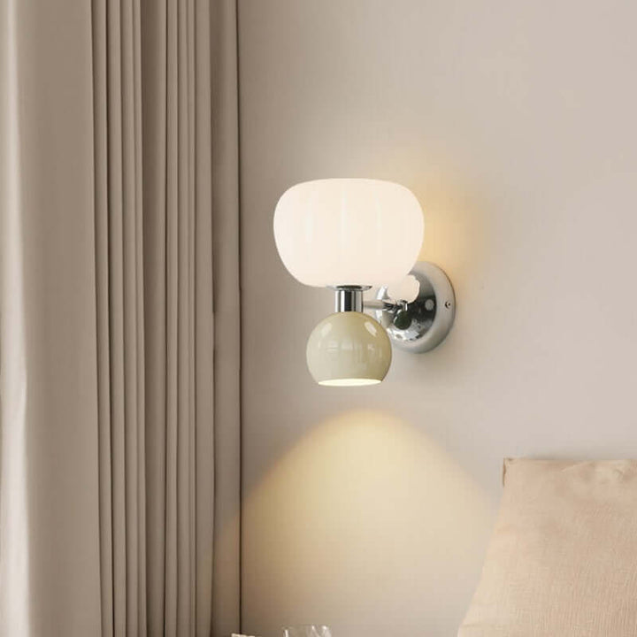 Moderne creme-farvet LED-væglampe