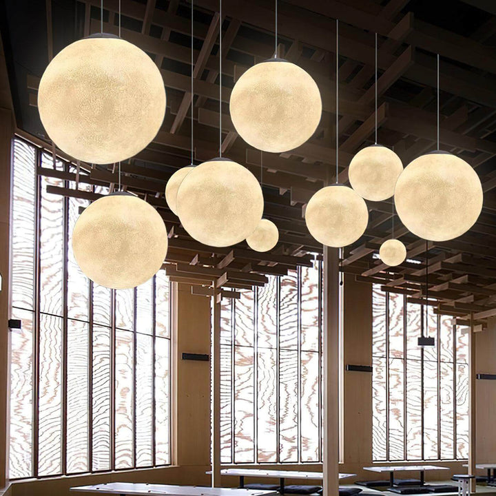 Unik måne loftlampe - et stykke himmel i dit hjem