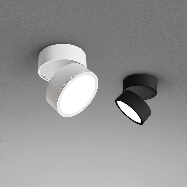 Overflademonteret loftslampe
