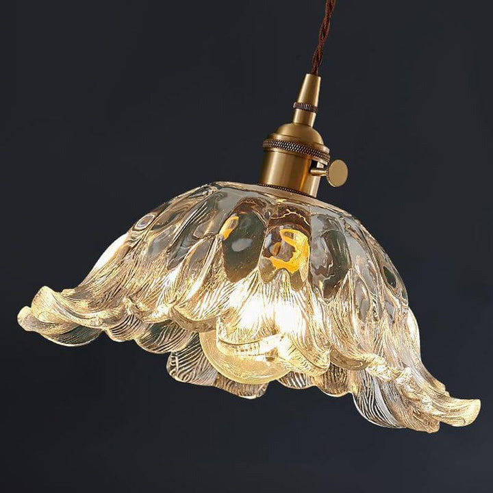 Blomsterformet industriel glas pendel i guld