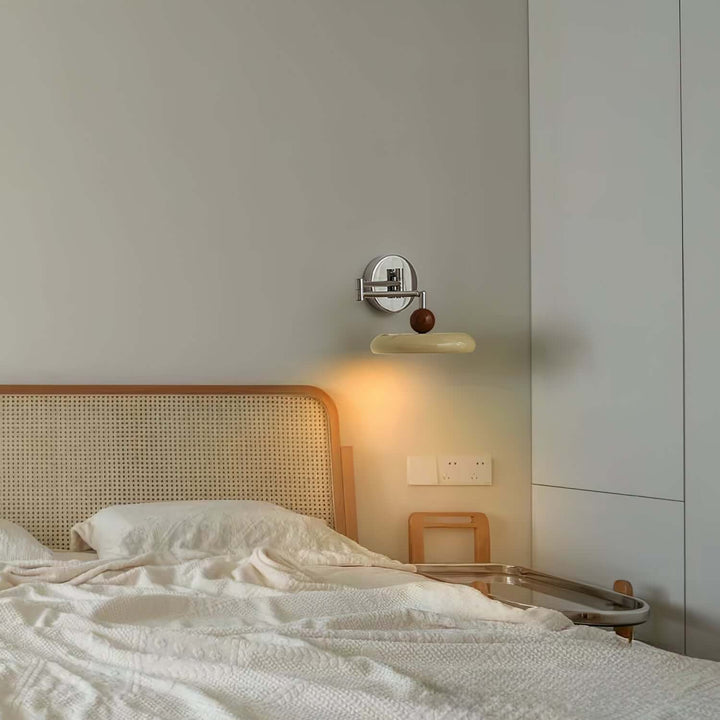 Säädettävä Art Deco -seinävalaisin Lola