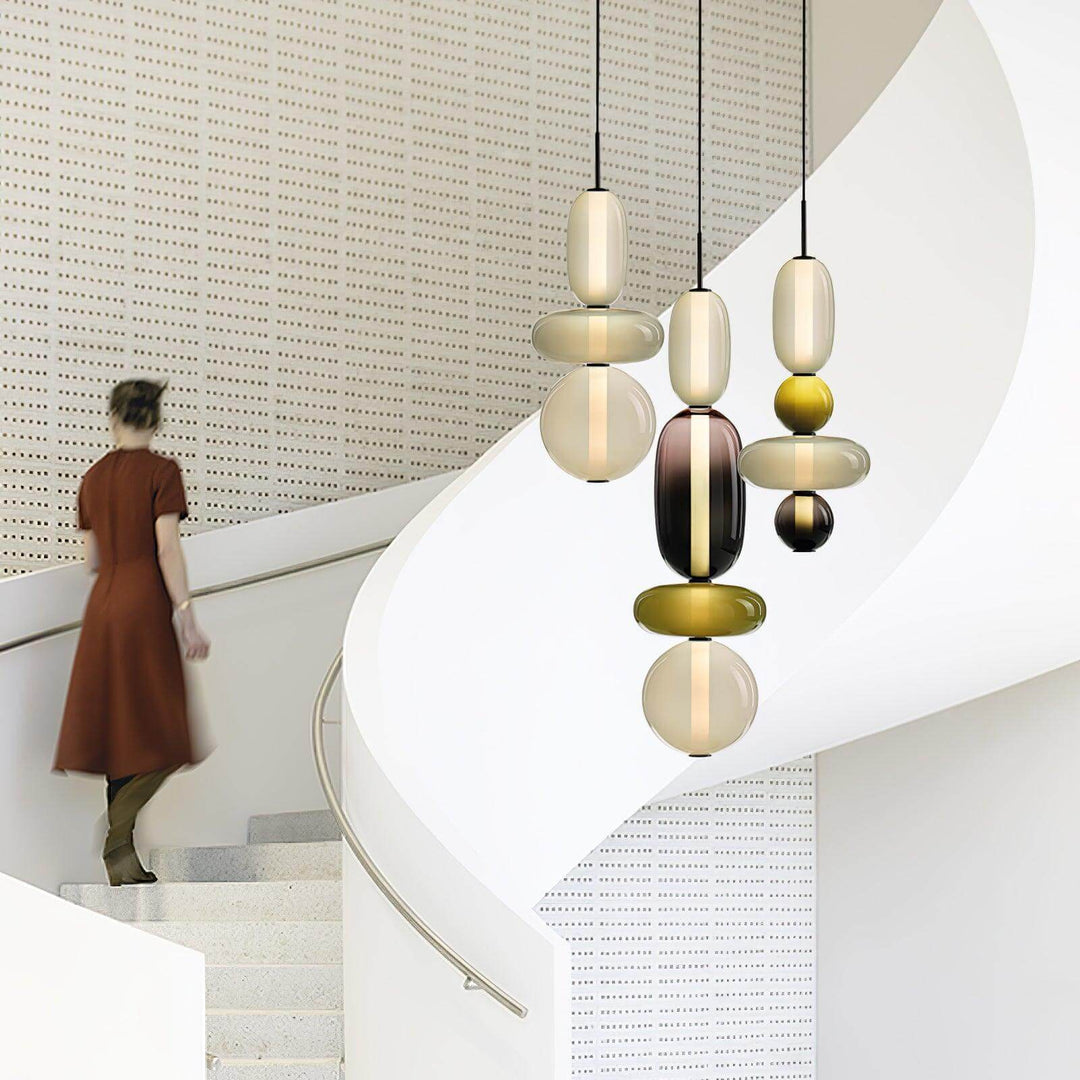 Moderne farverig glaspendellampe