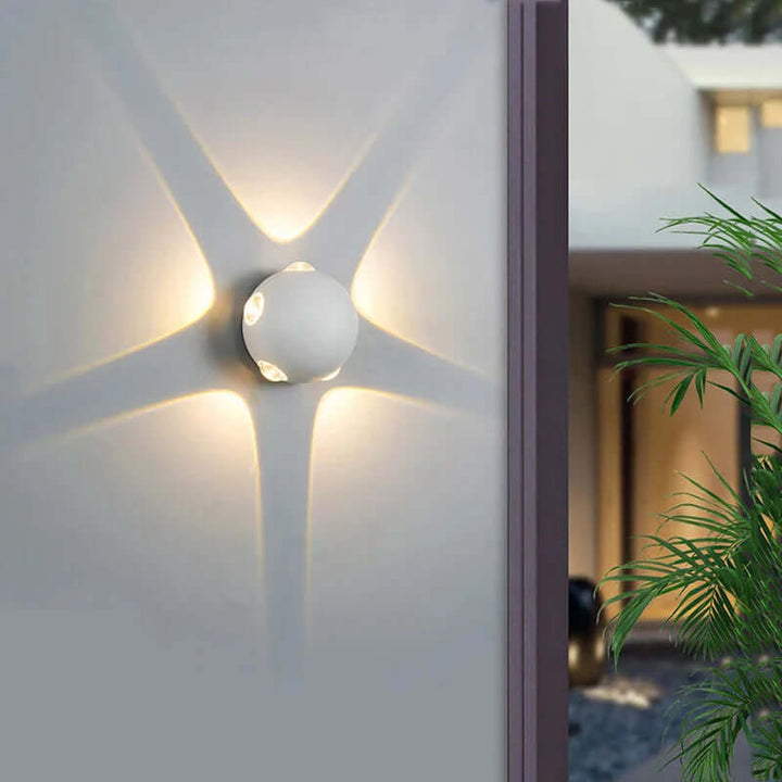 Moderne kugleformet aluminiumsvæglampe
