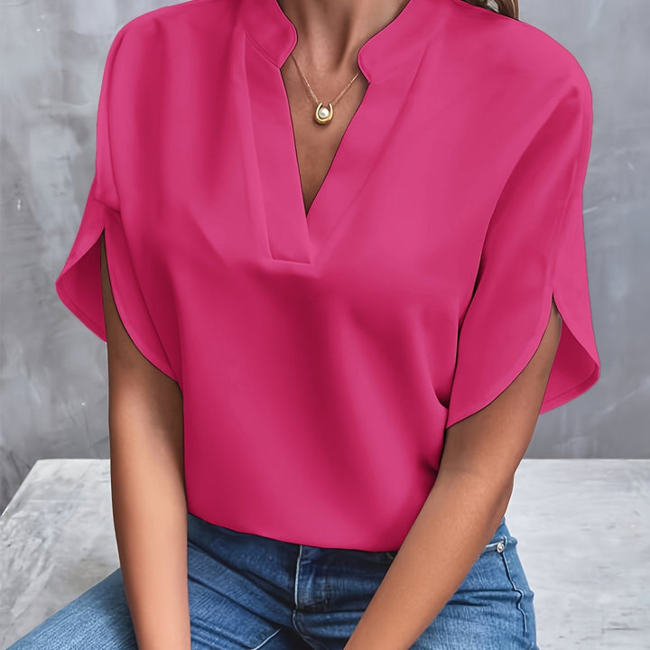 Stilfuld kvindebluse til forår. Elegant damebluse, let og komfortabel. Perfekt til sommerstil og hverdag.
