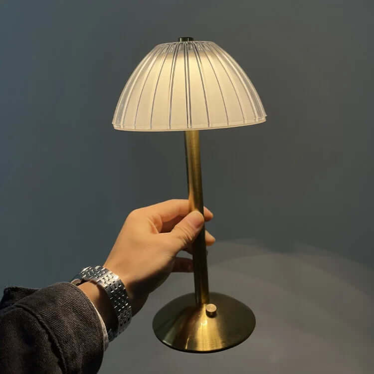Trådløs krystalmetal bordlampe